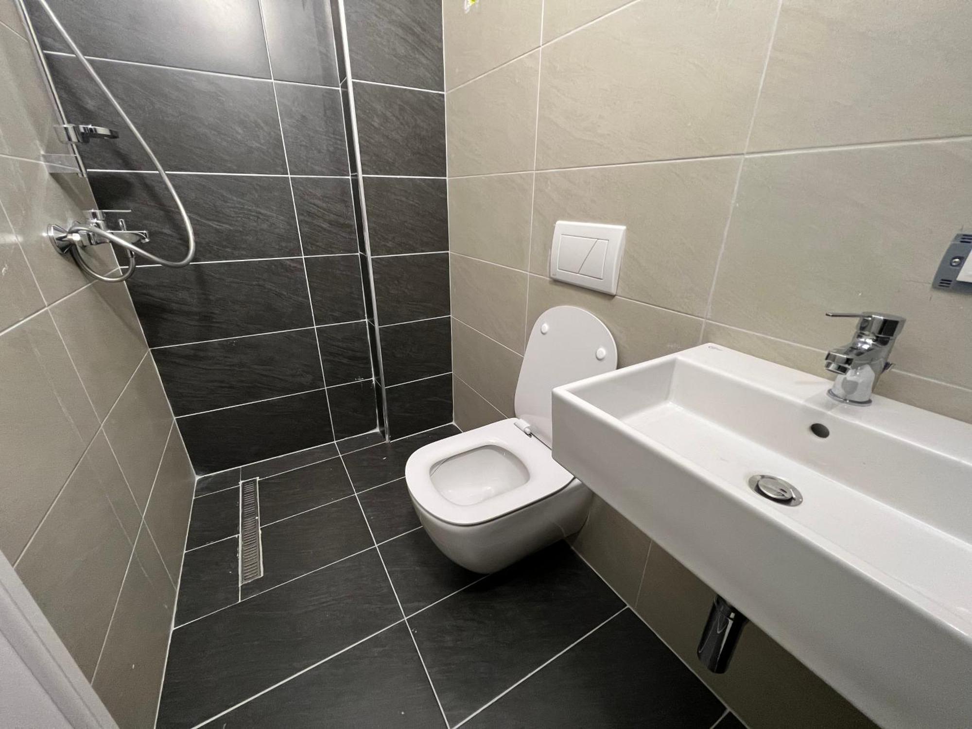 Bujtina Shehu Hotel Kukes Buitenkant foto